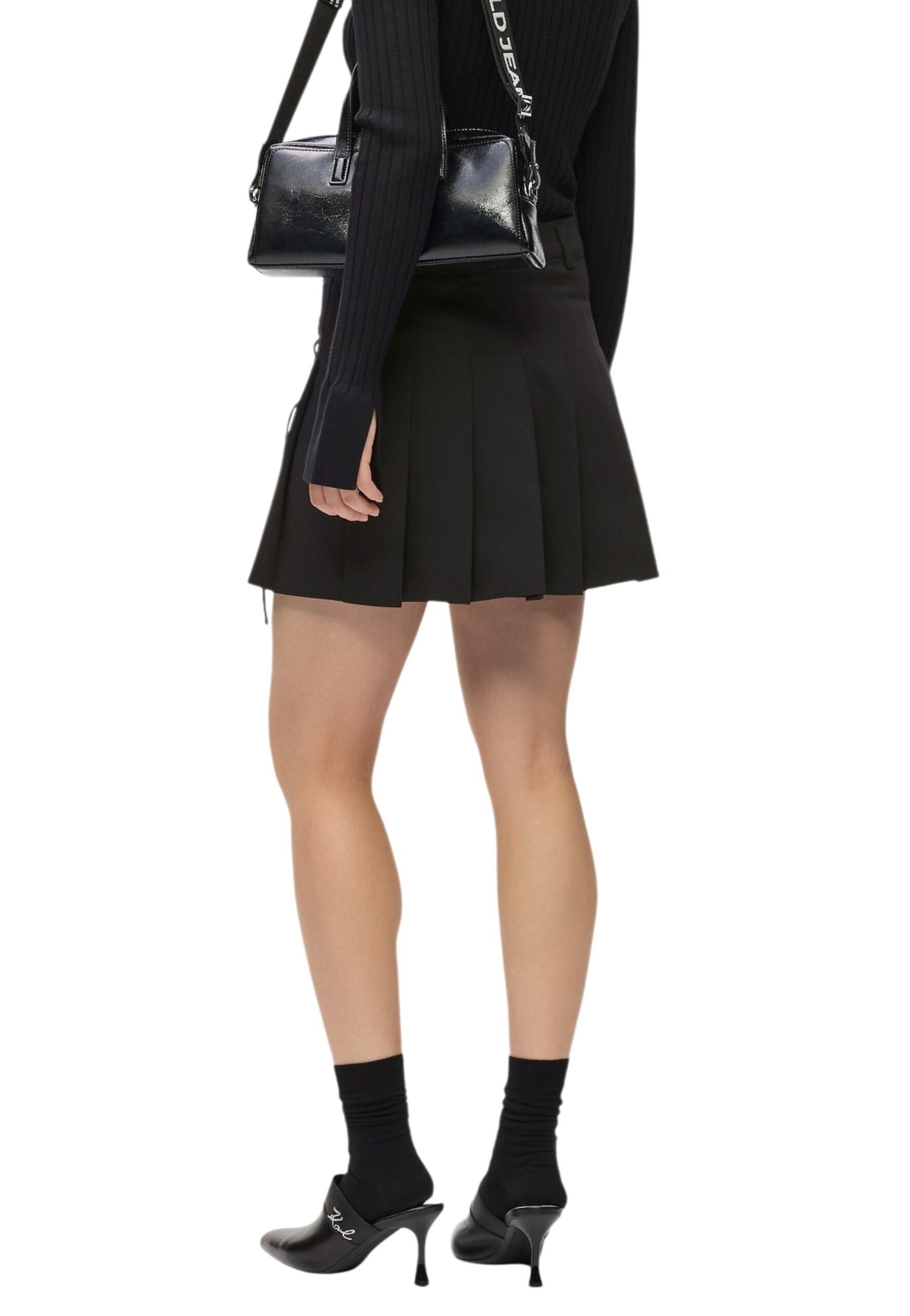 product-110771-978062404-jpg